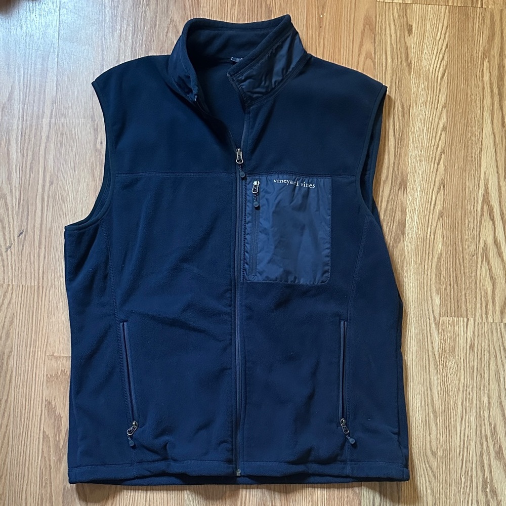 Vineyard Vines Men's Vest